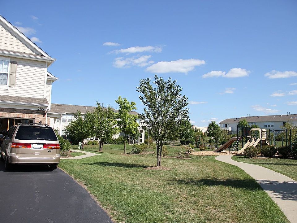 Front view and park view