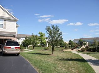 2615 Amber Ct, Algonquin, IL 60102