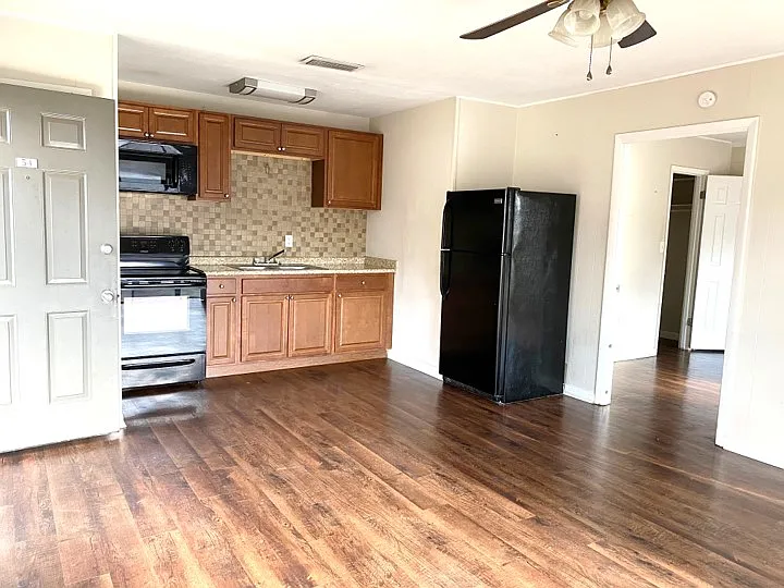 2241 W Pensacola St #54 — Photo 1