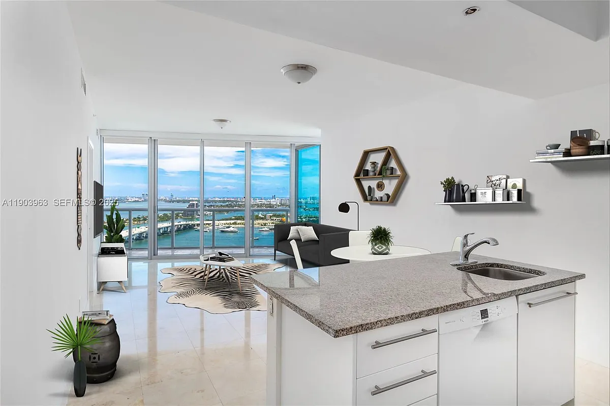 Building Photo - 888 Biscayne Blvd #3609