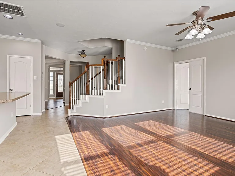 30322 Deleon Fields Dr — Photo 17