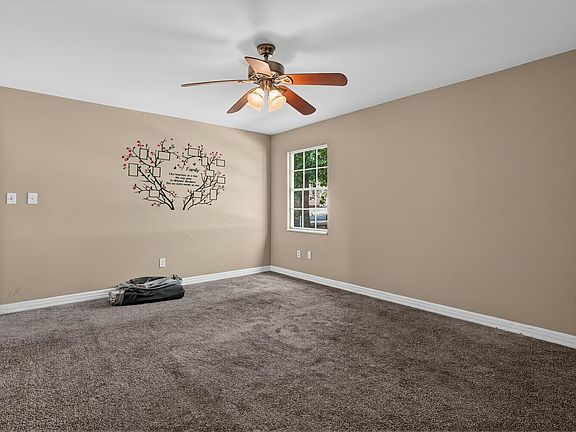 5th image of 435 Murphys Ln