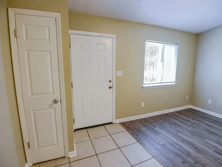 2267 Sandpiper St — Photo 5