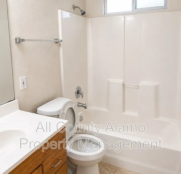 8129 Morning Grv — Photo 13