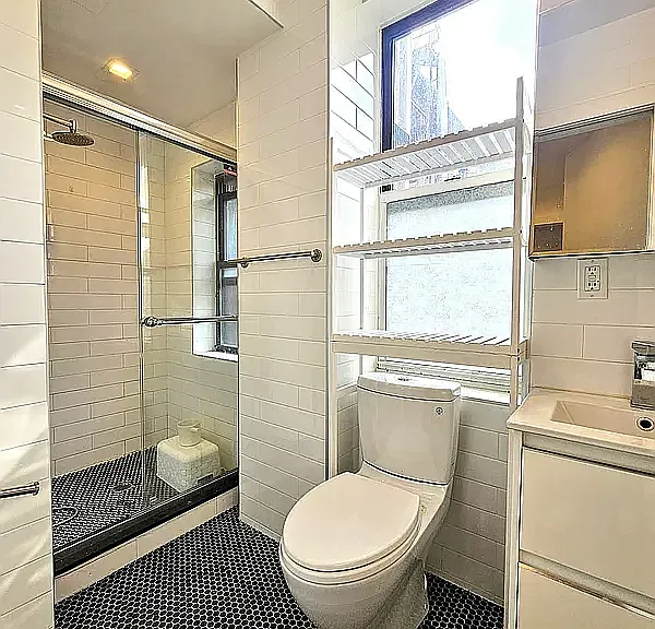 73 2nd Ave #5 — Photo 11
