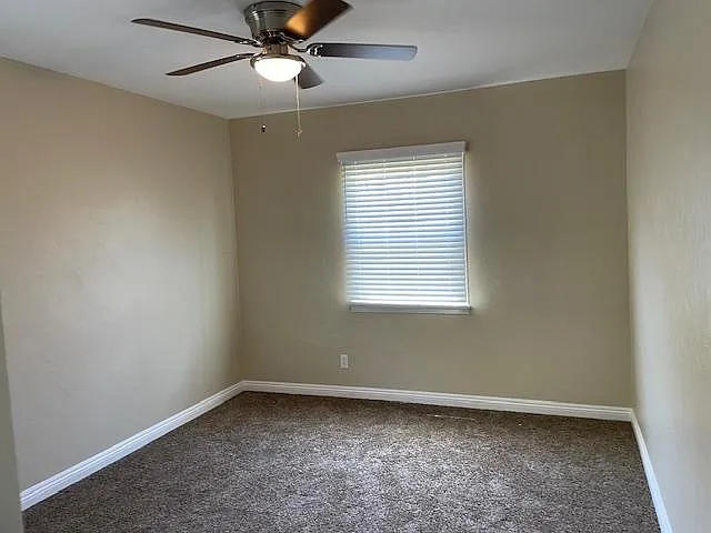 4303 Linwood Pl — Photo 11