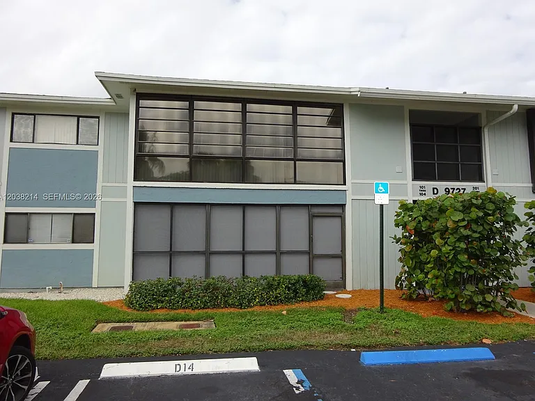 9727 Hammocks Blvd #101D — Photo 5