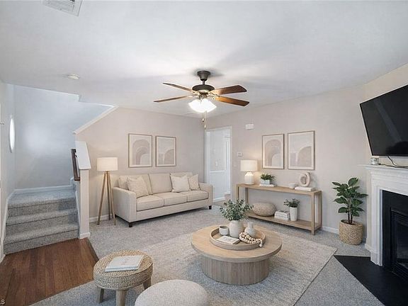 2nd image of 5805 Huckleberry Ct