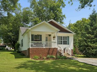 400 Indian Trl, Madison, TN 37115