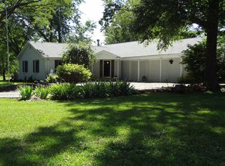 13388 Six Points Rd, Carmel, IN 46032