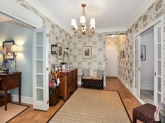 Sold by Sotheby's International Realty | media 30