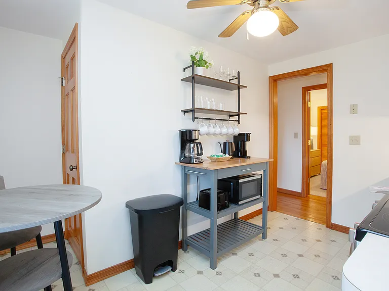 9 Pearl St #2 — Photo 15