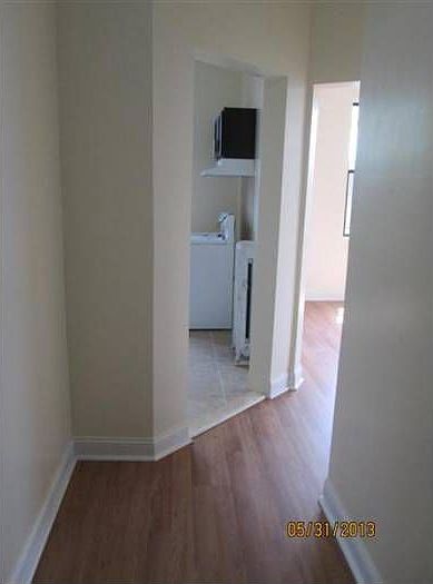 Apt. Entrance