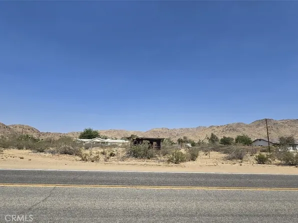 14963 Laguna Seca Dr, Apple Valley, CA 92307