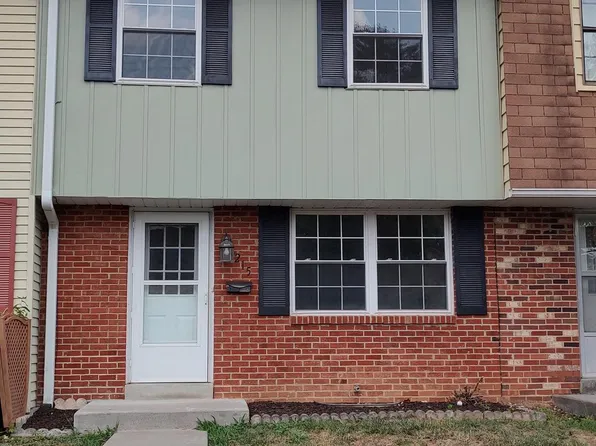 215 Ritter Pl, Berryville, VA 22611