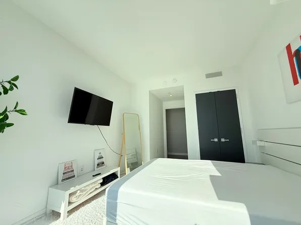 252 South Street image 8 of 14