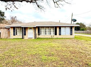 359 6th St, Somerville, TX 77879