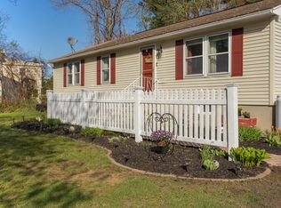 199 Landing Rd, Hampton, NH 03842