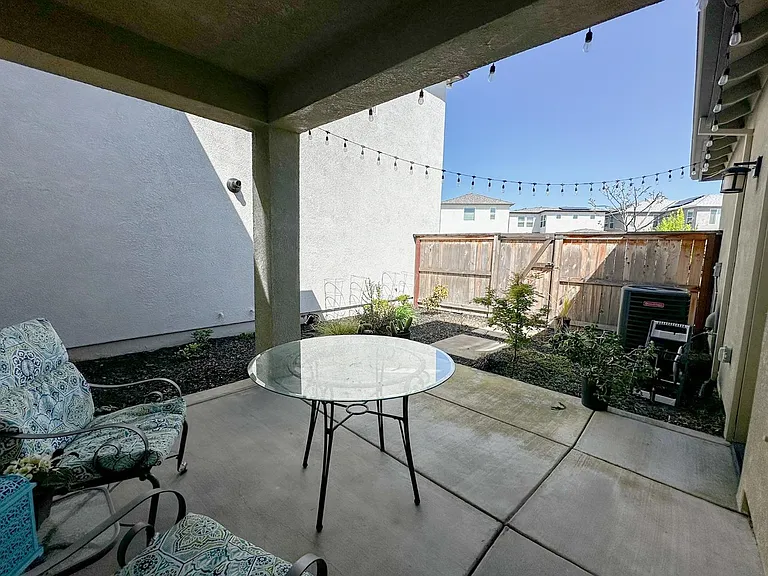 2957 Honey Opal Ave — Photo 31