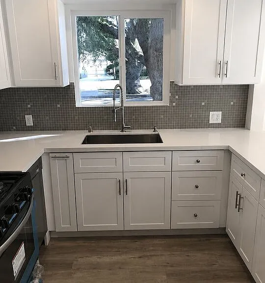 3345 Helms Ave — Photo 2