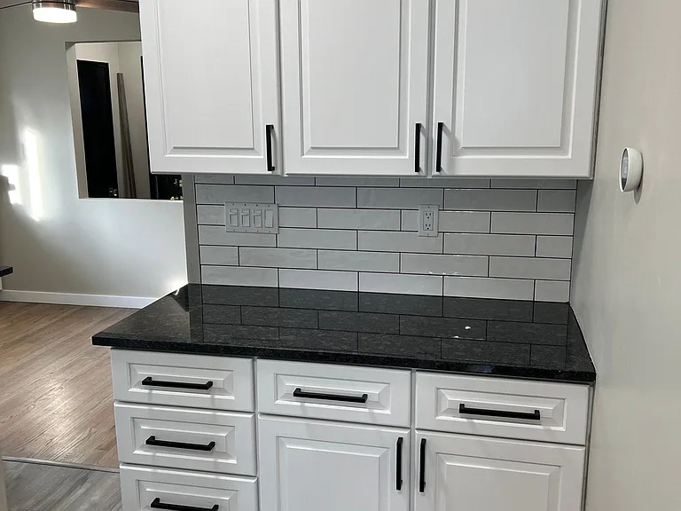 149 Elmsford Ave — Photo 17