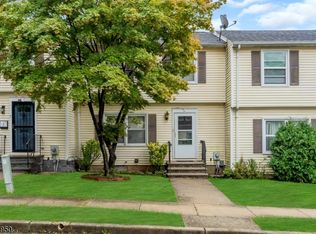 92 Carlton St, East Orange, NJ 07017