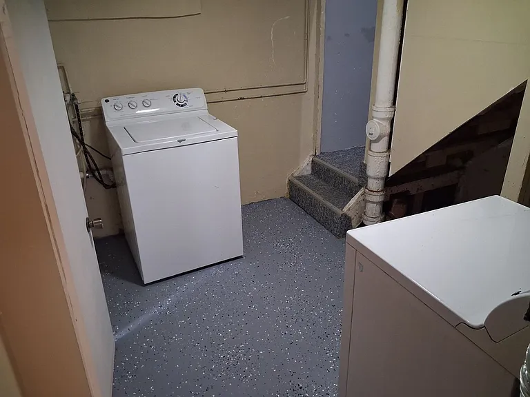 110 S Wilmoth Ave — Photo 19