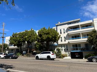 3840 Howe St APT 201, Oakland, CA 94611