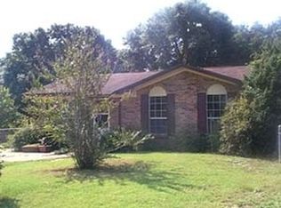 711 Lee Ave, Crestview, FL 32539