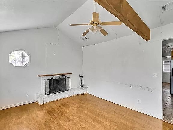 5th image of 100 W Avenue K