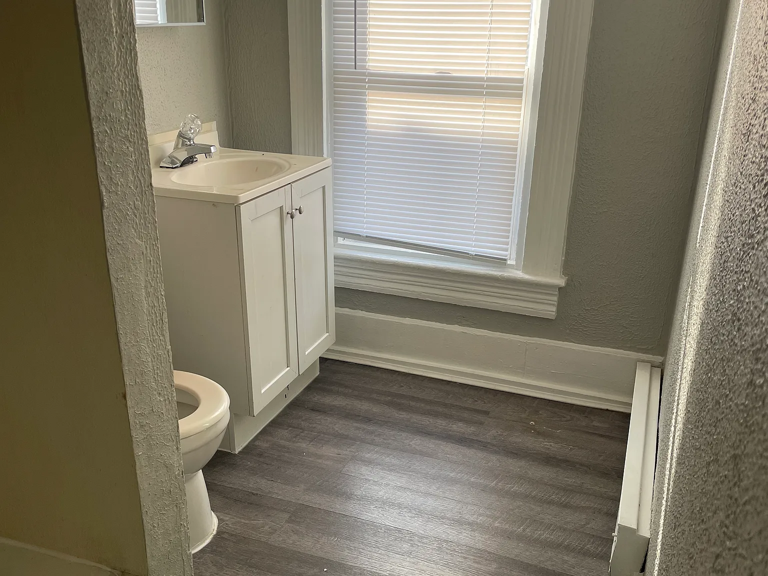 614 E Mishawaka Ave — Photo 4