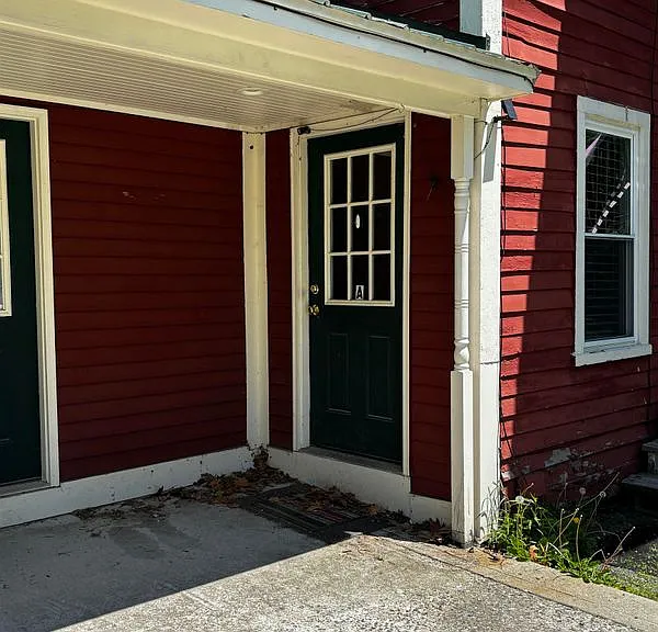 23 Ashuelot St #A — Photo 13
