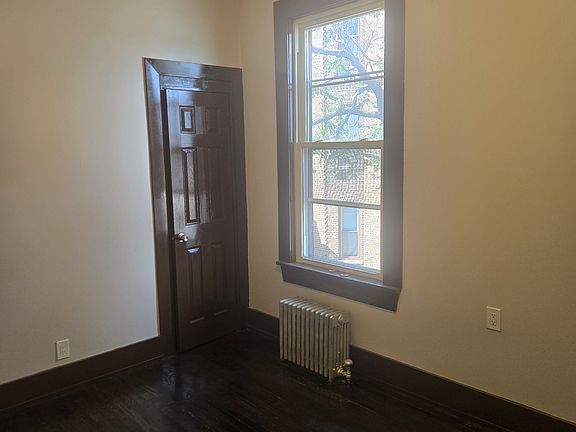 4th image of 5228 S Wells St #2