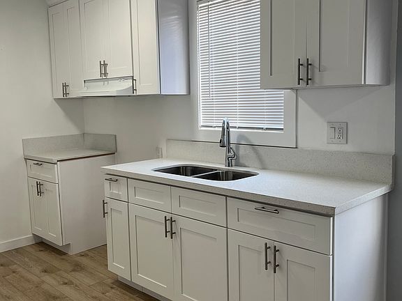 4th image of 822 S Osage Ave APT E