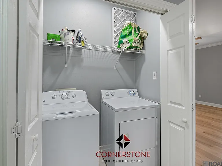 4625 Burbank Dr #607 — Photo 10