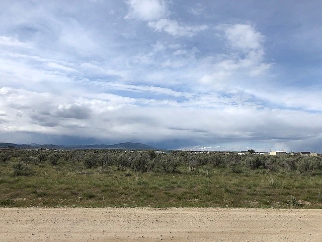 2nd image of 907 Tobiano Rd