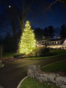 84 Five Mile River Rd, Darien, CT, 06820