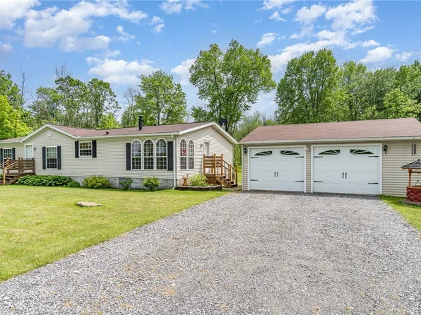 4245 State Route 49, Pennellville, NY 13132