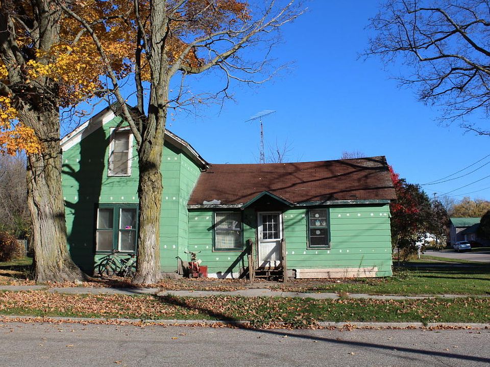 1st image of 209 S Columbia Ave