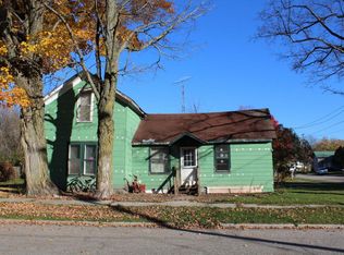 209 S Columbia Ave, Scottville, MI 49454