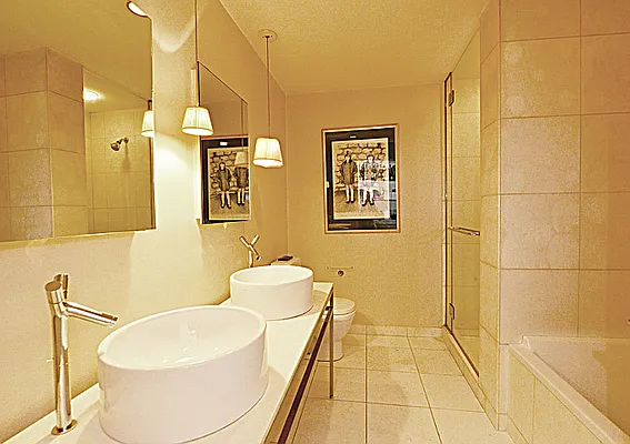 Sold by Cooper & Cooper Real Estate | media 11