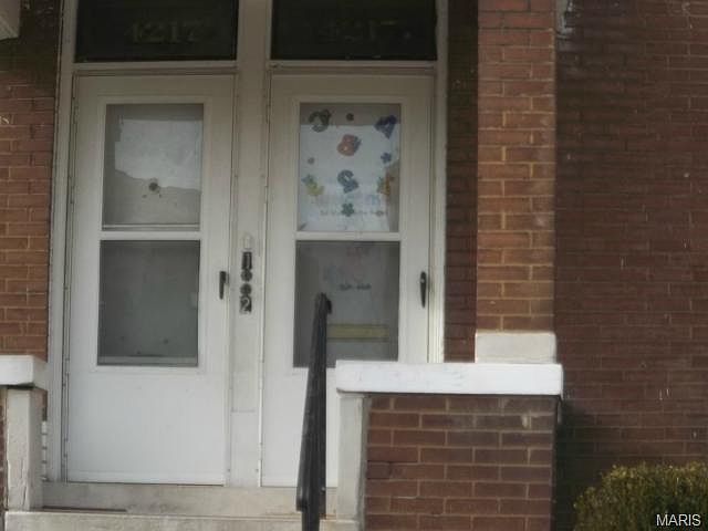 2nd image of 4217 Athlone Ave