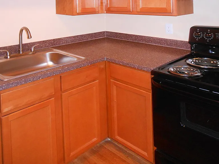 Fairwood Apartments — Photo 28