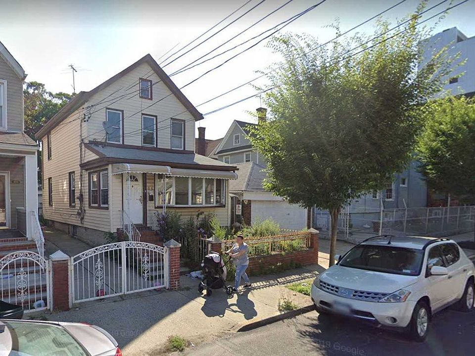 1st image of 9531 Waltham St