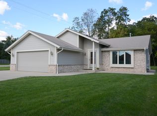 9848 W Darnel Ave, Milwaukee, WI 53224