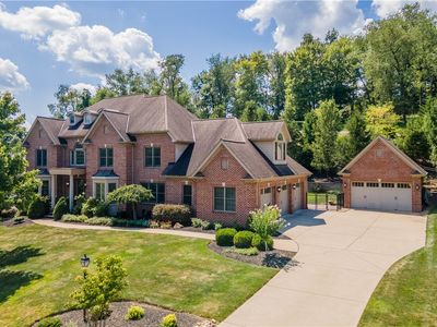 805 Chapel Hill Ct, Gibsonia, PA, 15044