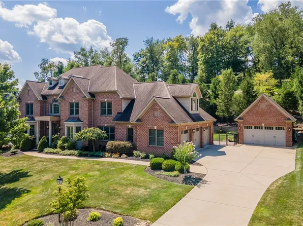 805 Chapel Hill Ct, Gibsonia, PA 15044