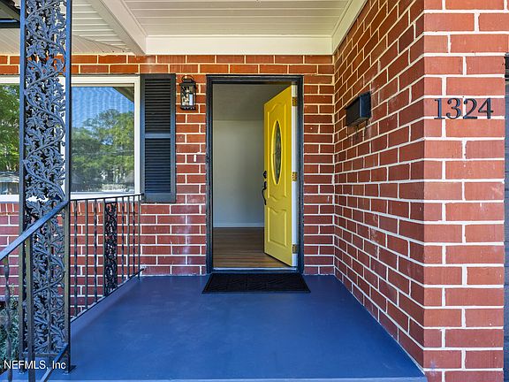 4th image of 1324 LAMBOLL Avenue