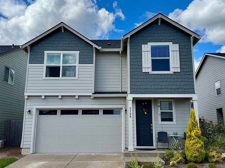 3124 S Oleander St — Photo 1