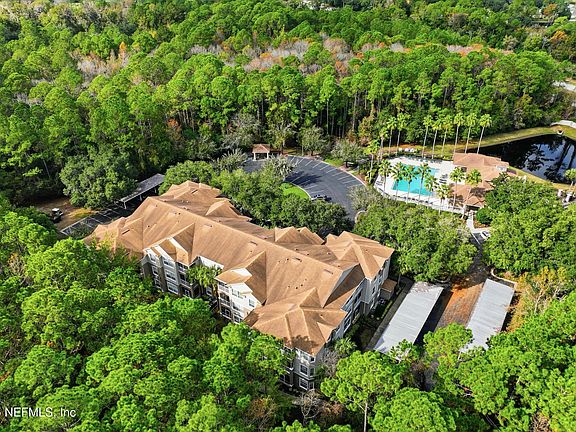 2nd image of 10550 BAYMEADOWS Road #130